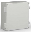 WPCP303013G Cubo W 300 x 300 x 132, с петлями и замками, серая крышка, PC, IP66