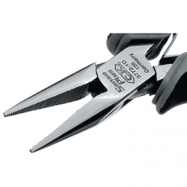 T3772 1D120, Needle nose pliers 130 mm, C.K Tools (Carl Kammerling brand)