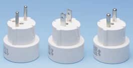 12.01 084 51, Travel mains adaptor set white, -