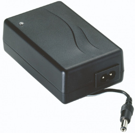 2215125000, 2215 FAST CHARGER 6-12 CELLS, Mascot